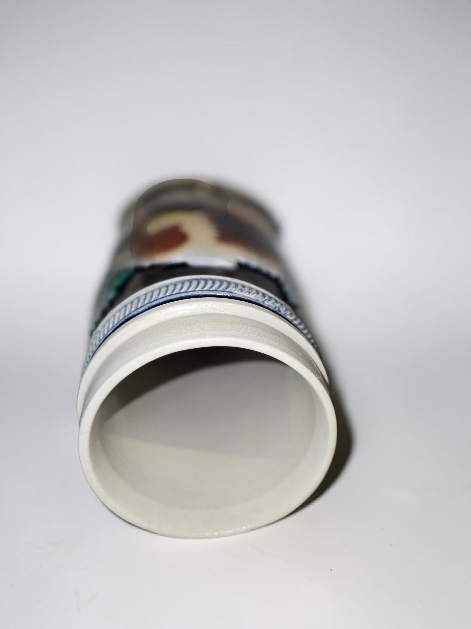 Bierkrug mit Adler-Motiv – Limitierte Edition aus deutscher Keramik